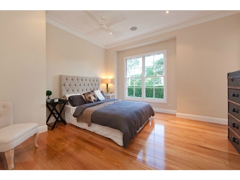 654 Upper Brookfield Road, Upper Brookfield QLD 4069