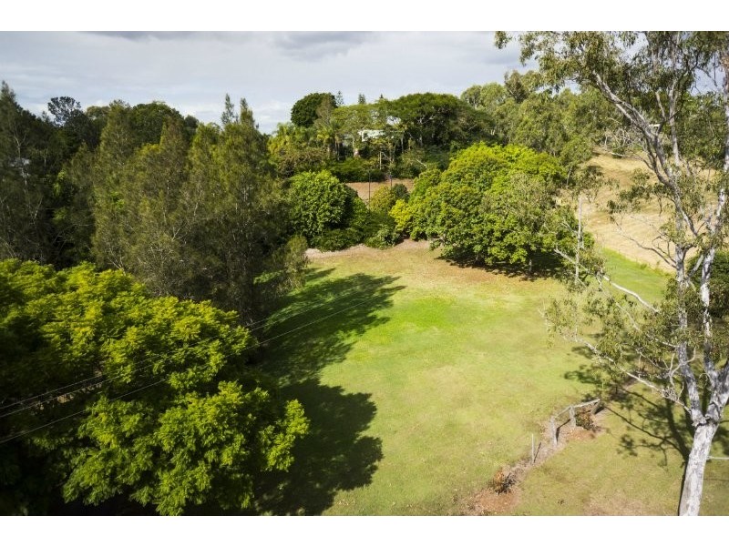 62 Leahey Road, Brookfield QLD 4069