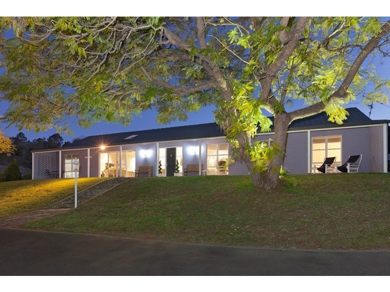 80 Upper Brookfield Road, Brookfield QLD 4069