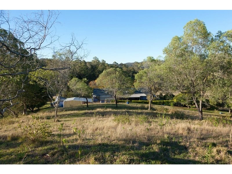 80 Upper Brookfield Road, Brookfield QLD 4069
