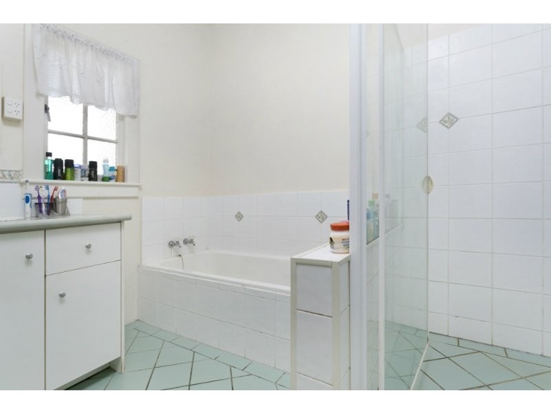 Greenslopes QLD 4120