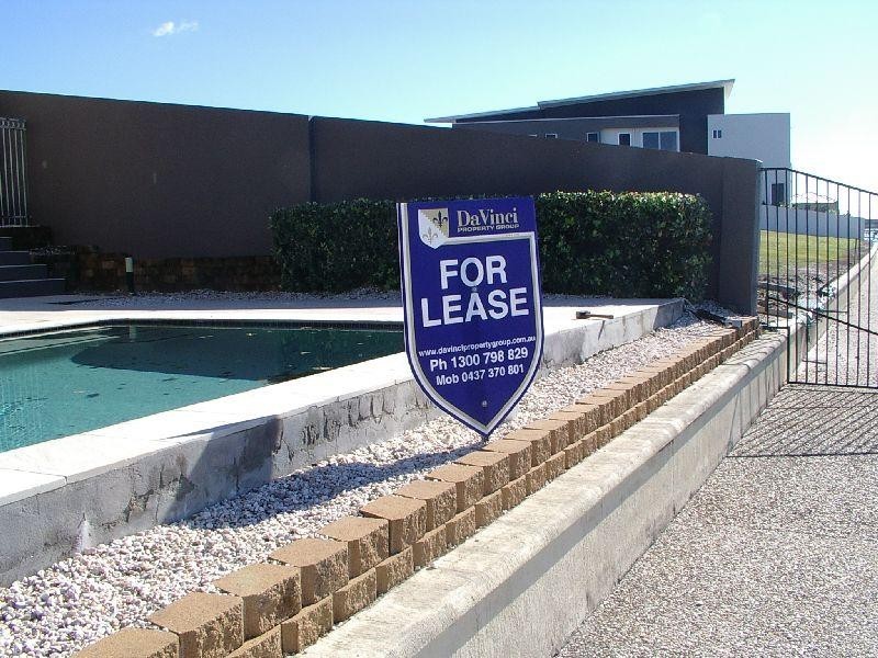 Sovereign Islands QLD 4216