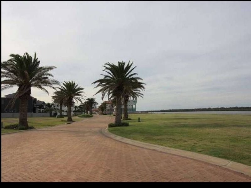 Sovereign Islands QLD 4216