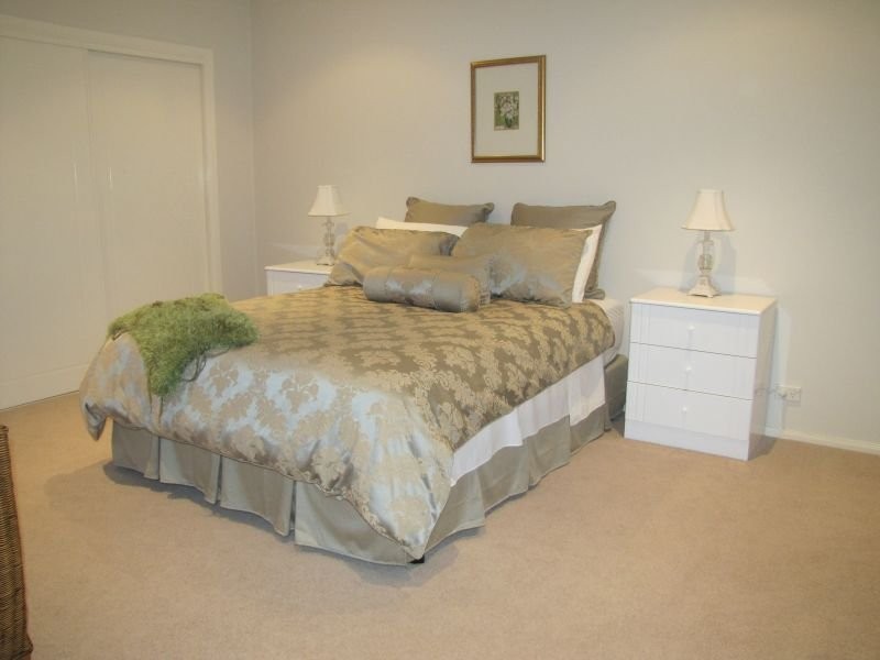 Sovereign Islands QLD 4216