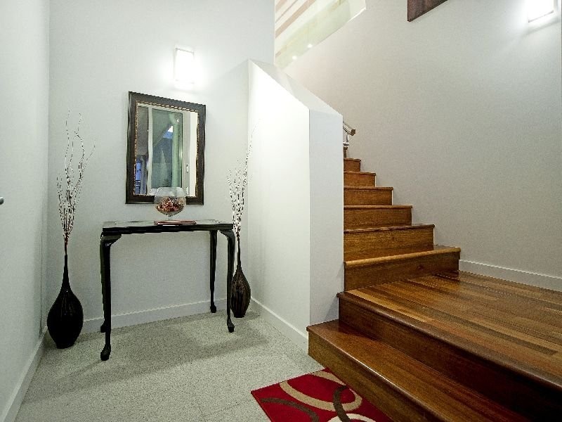 Hope Island QLD 4212