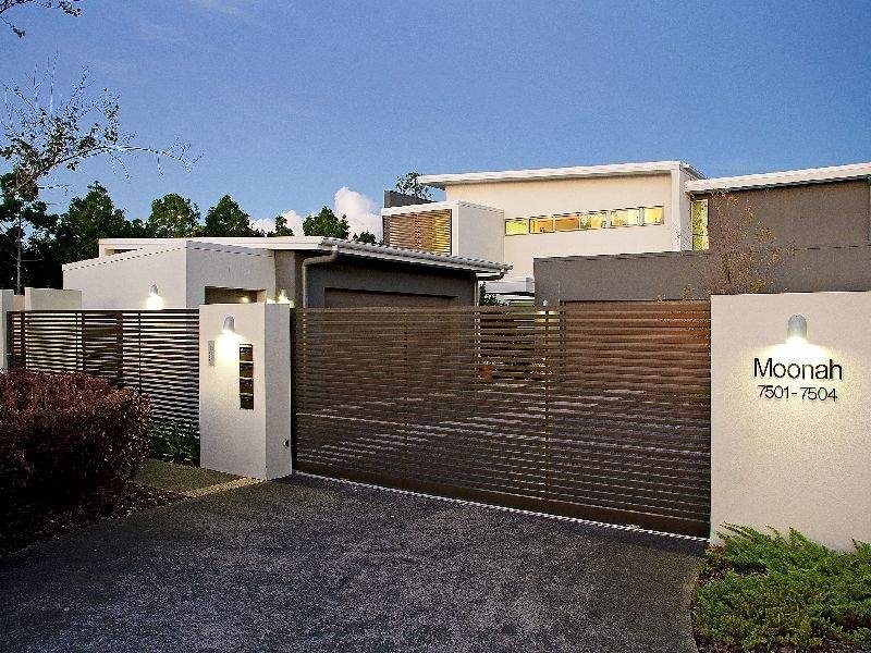 Hope Island QLD 4212