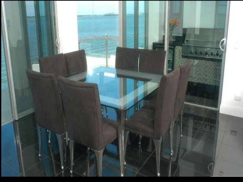 Sovereign Islands QLD 4216