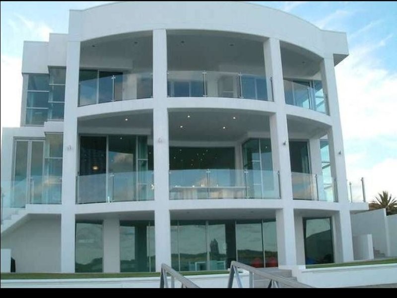 Sovereign Islands QLD 4216