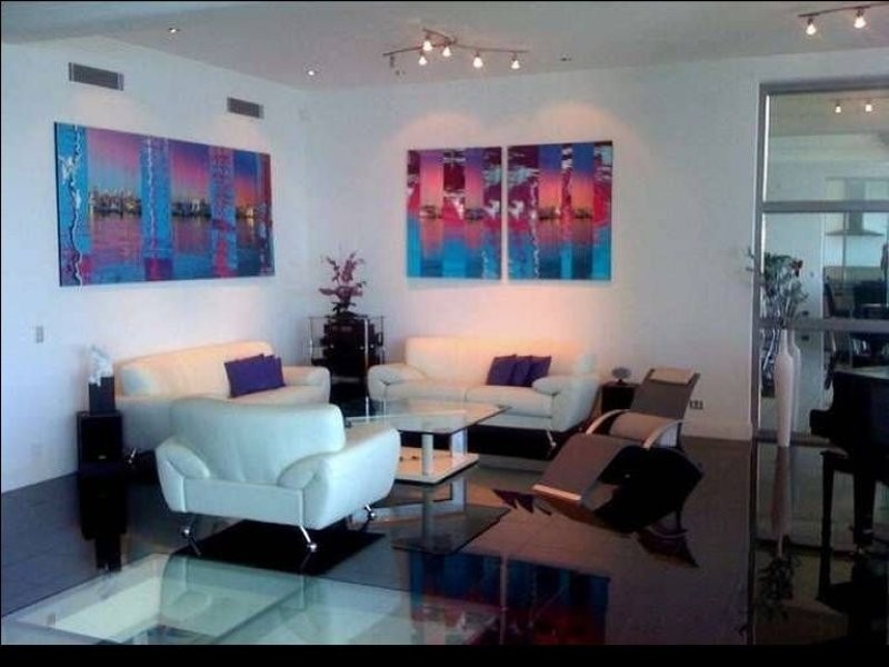 Sovereign Islands QLD 4216