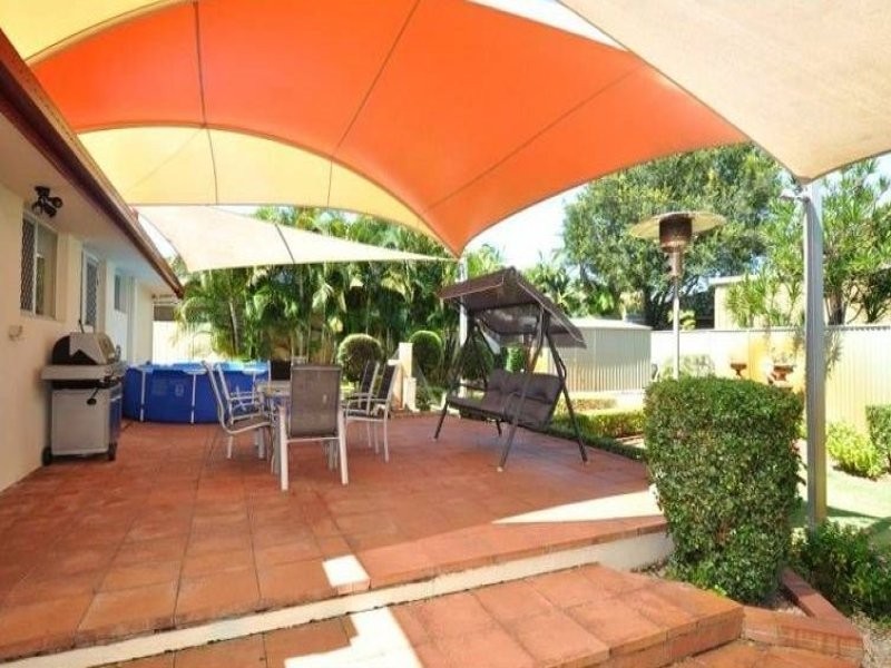 Paradise Point QLD 4216