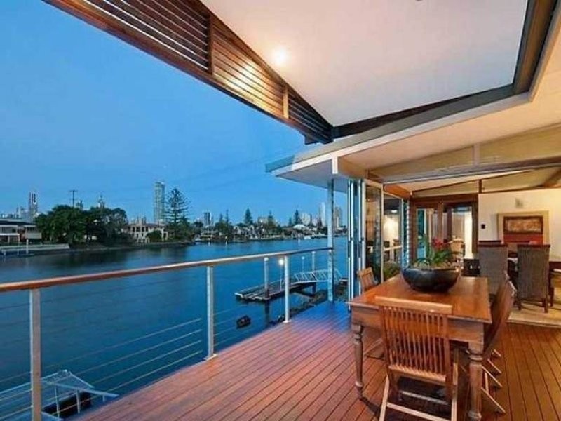 Broadbeach Waters QLD 4218