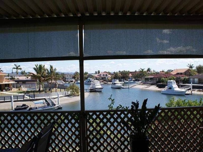 Paradise Point QLD 4216