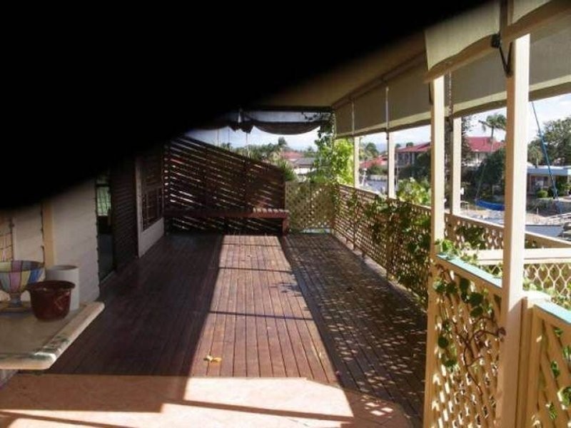 Paradise Point QLD 4216