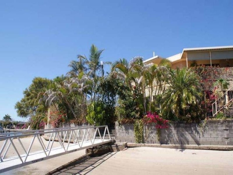 Paradise Point QLD 4216