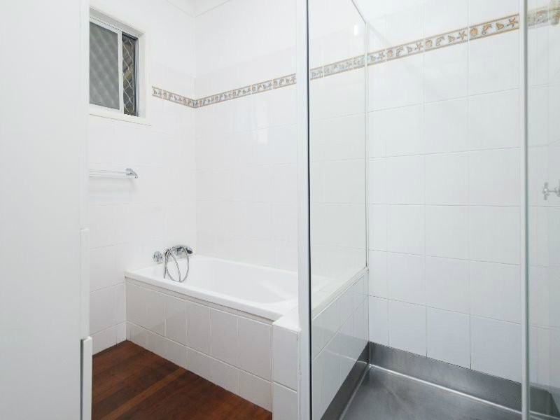 Biggera Waters QLD 4216