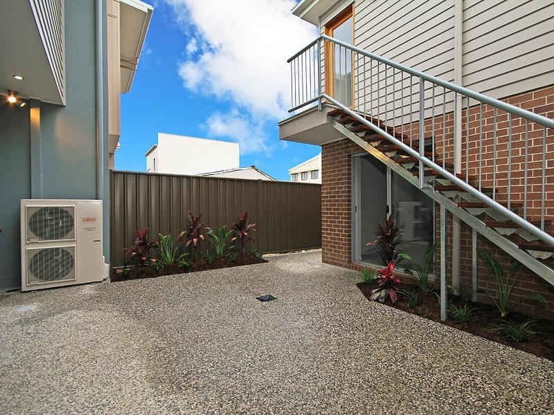 Varsity Lakes QLD 4227