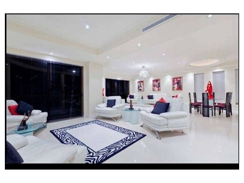 Sovereign Islands QLD 4216