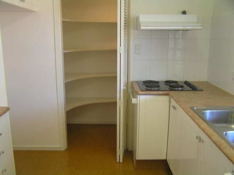 Hollywell QLD 4216