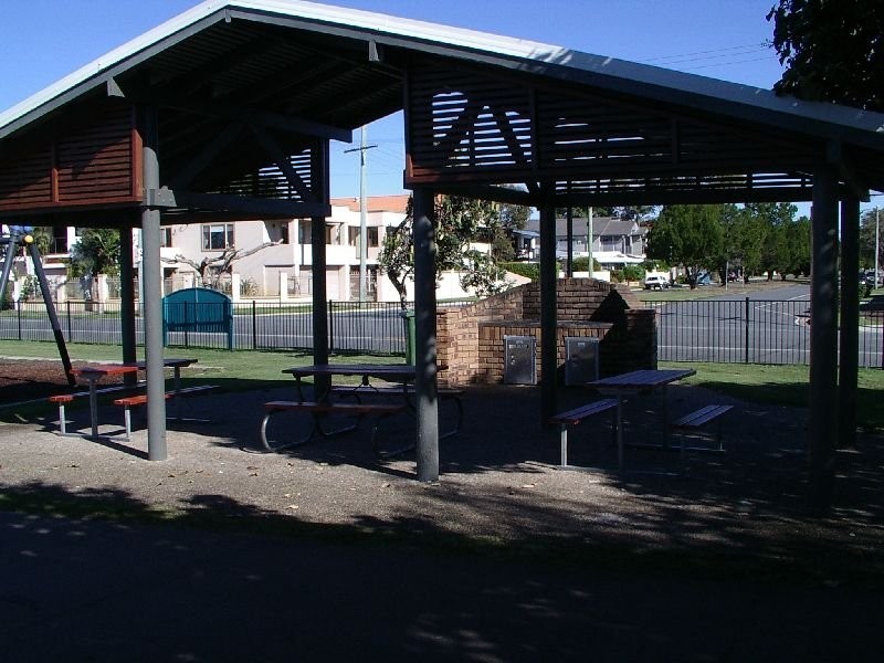 Paradise Point QLD 4216