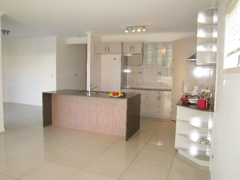 Hope Island QLD 4212