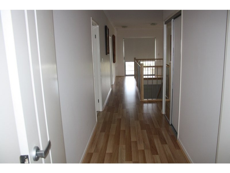 Hope Island QLD 4212