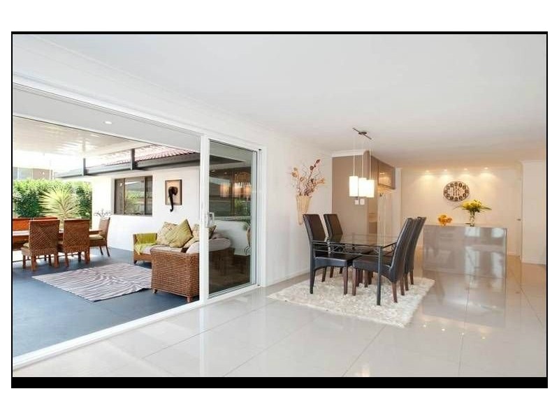 Paradise Point QLD 4216