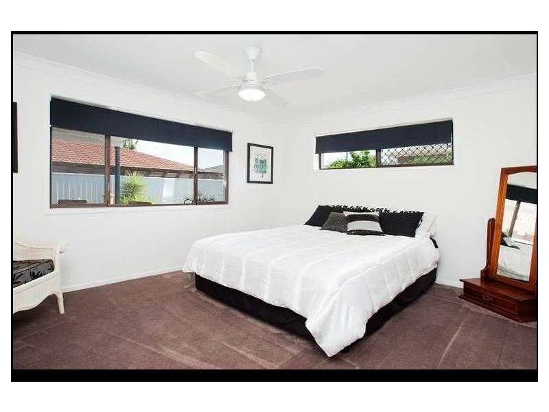 Paradise Point QLD 4216