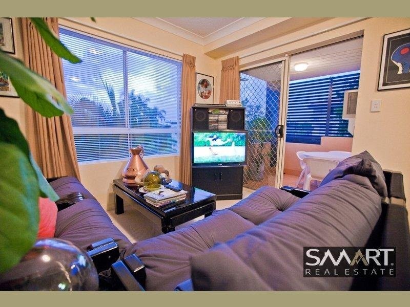 Chevron Island QLD 4217