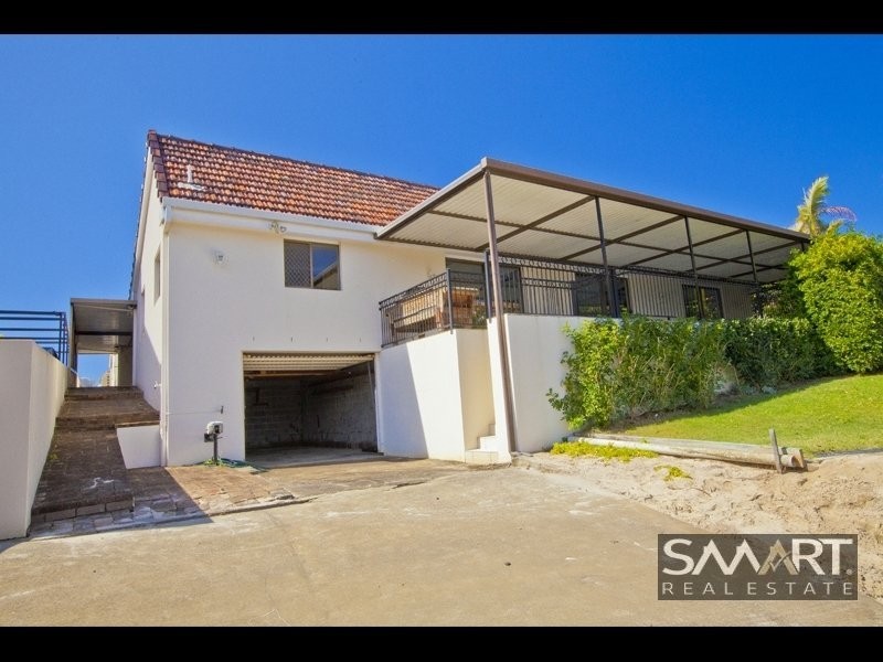 Paradise Waters QLD 4217