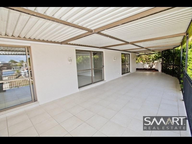 Paradise Waters QLD 4217