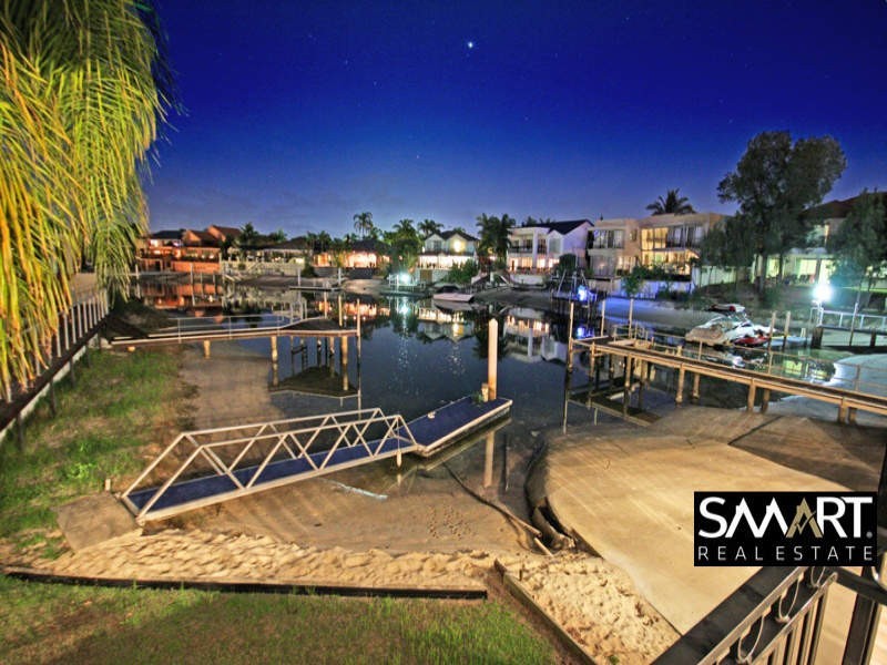 Paradise Waters QLD 4217