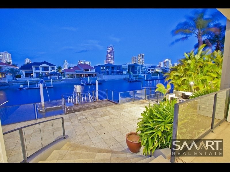 Paradise Waters QLD 4217