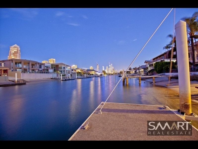 Paradise Waters QLD 4217