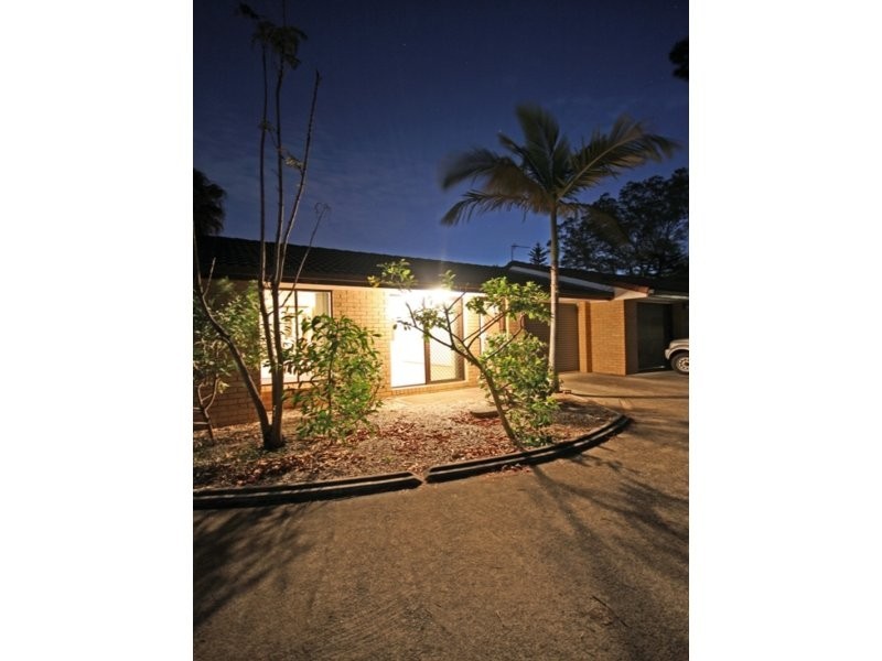 Labrador QLD 4215