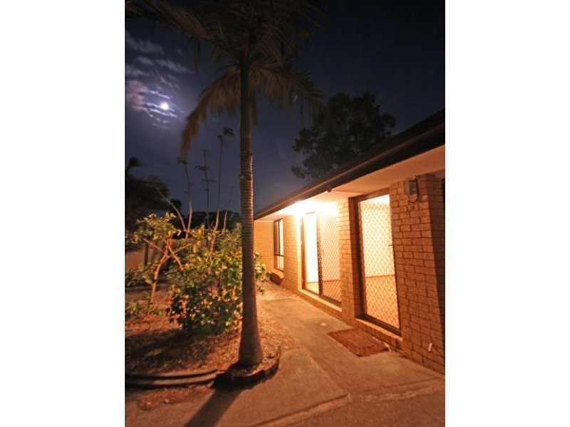 Labrador QLD 4215