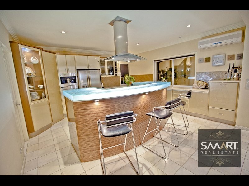 Benowa Waters QLD 4217