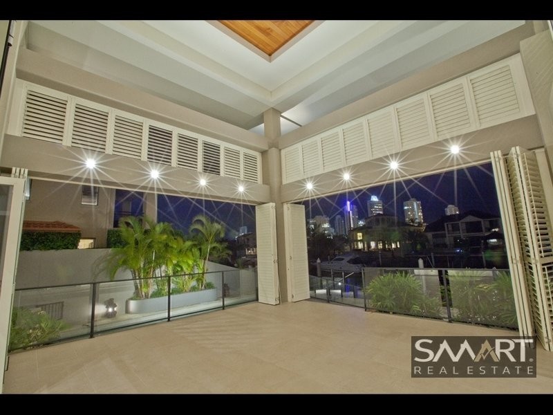 Paradise Waters QLD 4217