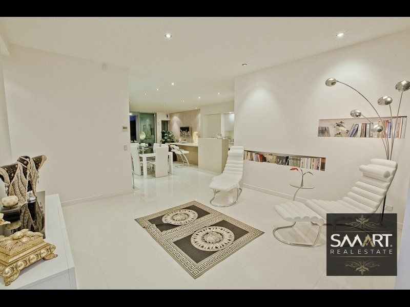 Hope Island QLD 4212