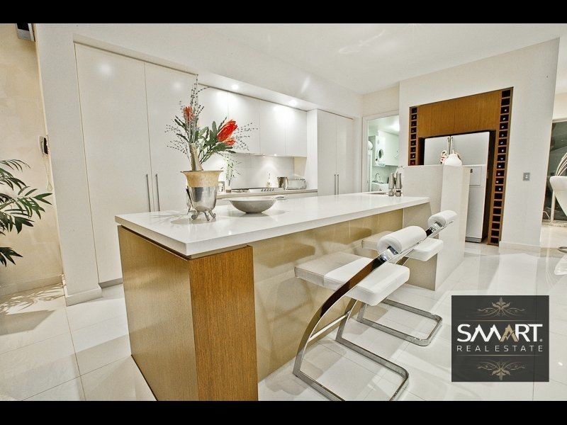 Hope Island QLD 4212