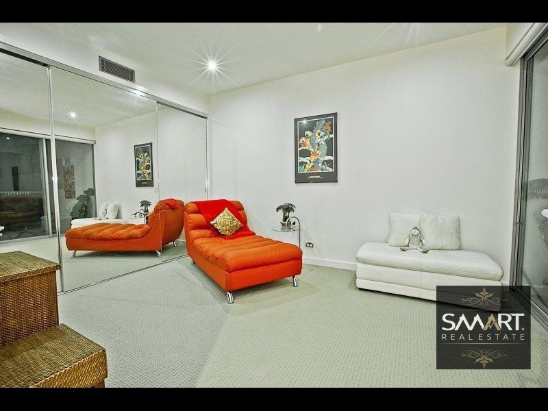 Hope Island QLD 4212