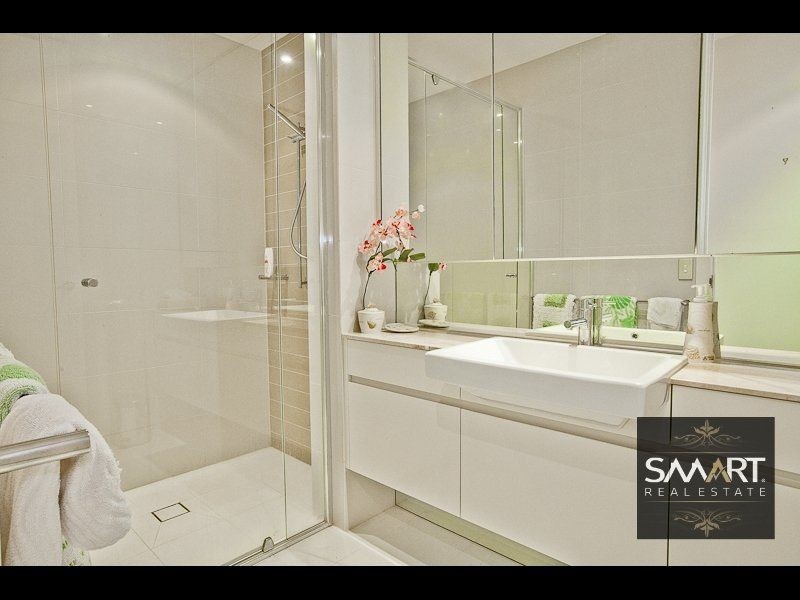 Hope Island QLD 4212