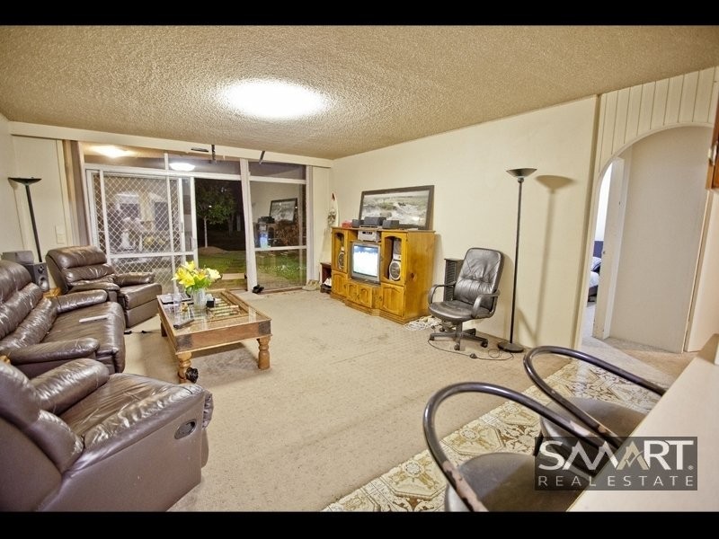 Chevron Island QLD 4217