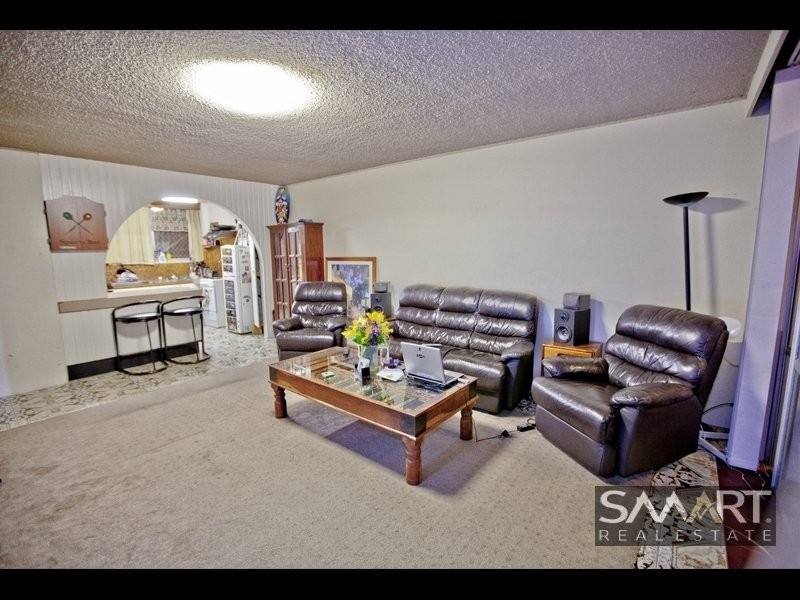 Chevron Island QLD 4217