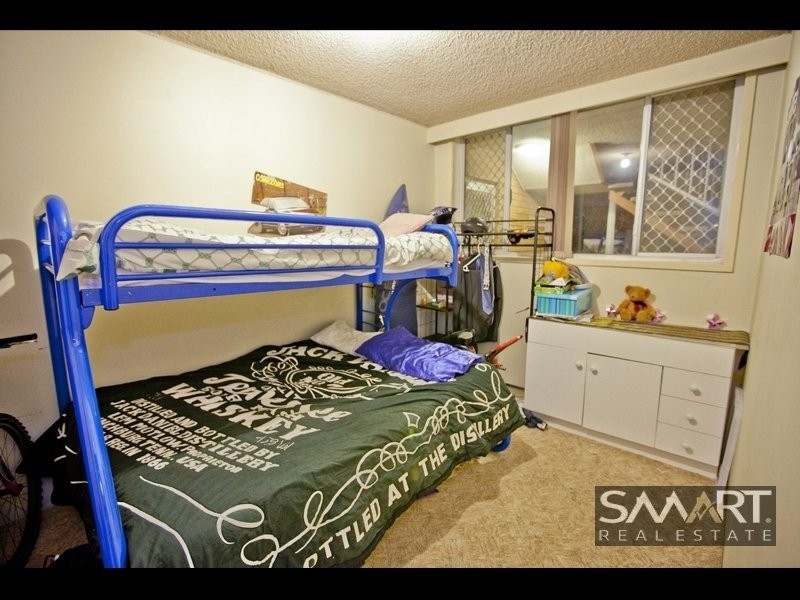 Chevron Island QLD 4217