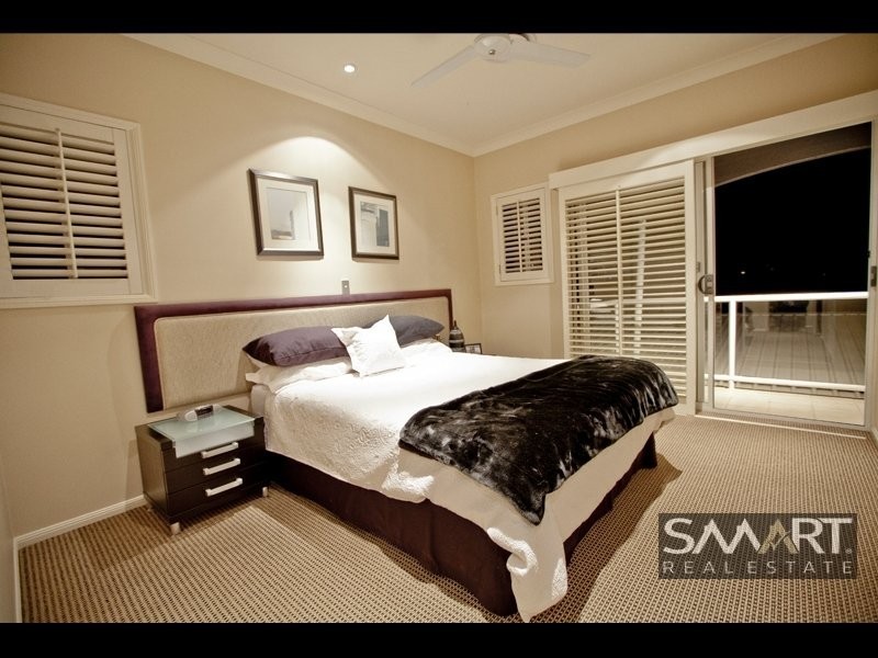 Benowa Waters QLD 4217