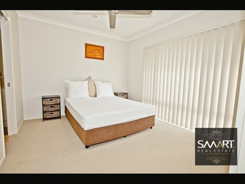 Highland Park QLD 4211