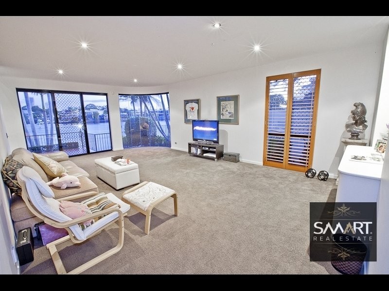 Isle Of Capri QLD 4217