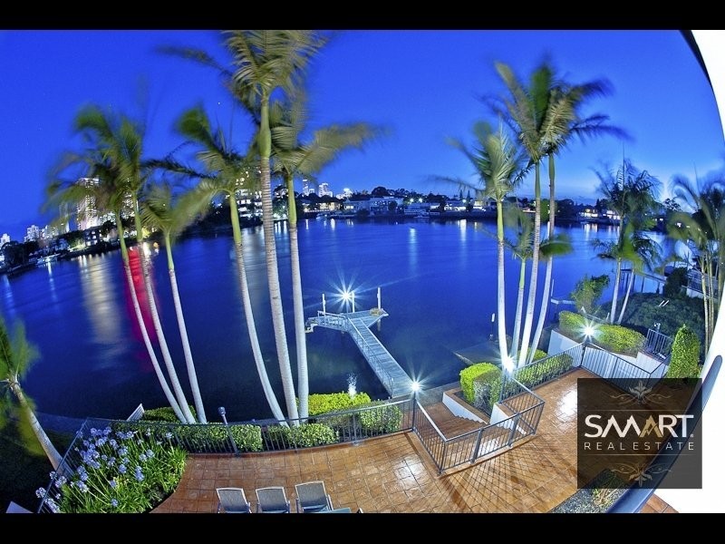 Isle Of Capri QLD 4217