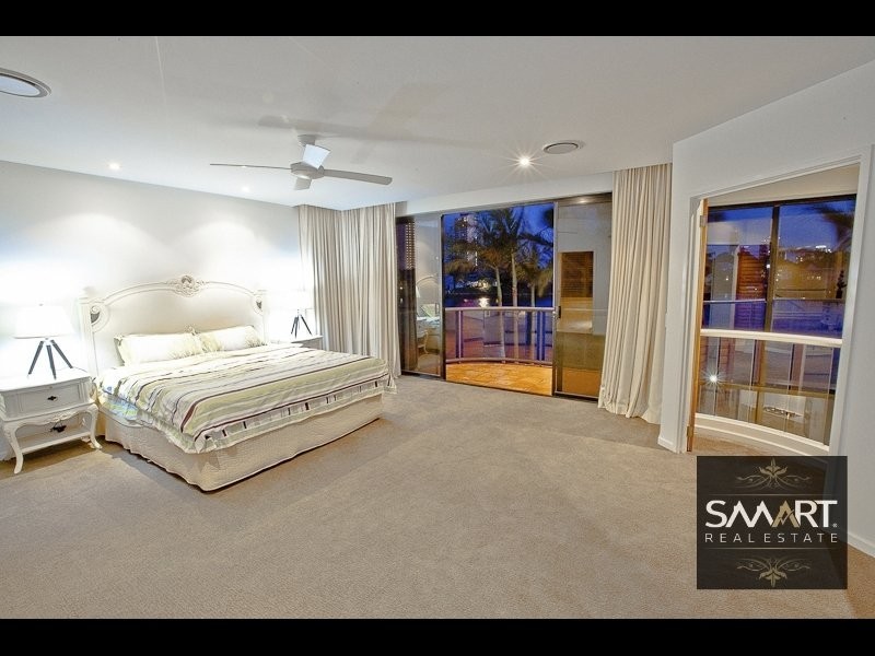 Isle Of Capri QLD 4217