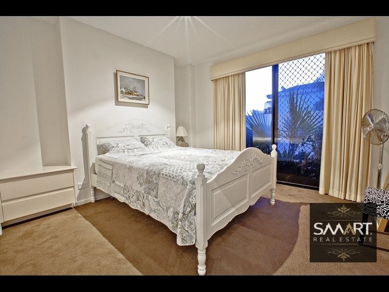 Isle Of Capri QLD 4217